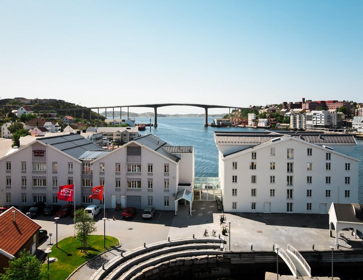 Thon Hotel Kristiansund Exterior photo